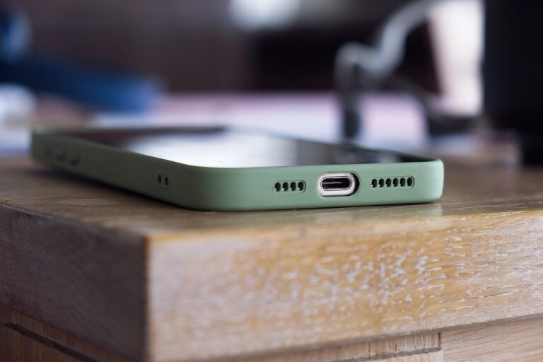 O Que Significa Sonhar Quebrando o Celular: Desvende os Mistérios! O Que Significa Sonhar Quebrando o Celular: Desvende os Mistérios!